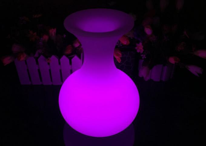 Pots de fleur rechargeables du vase LED à éclairage pour le service de Tableau, changement de 16 couleurs